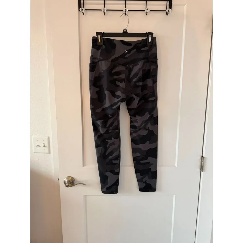 Old Navy Powersoft High-Rise Go-Dry Leggings